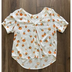 Maeve Anthropologie White Short Sleeve Blouse Button Up Sz 10 Oranges Quirky